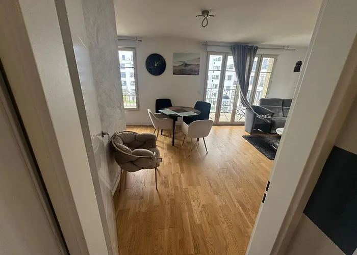 Appartement Building Carre D Eden Clamart